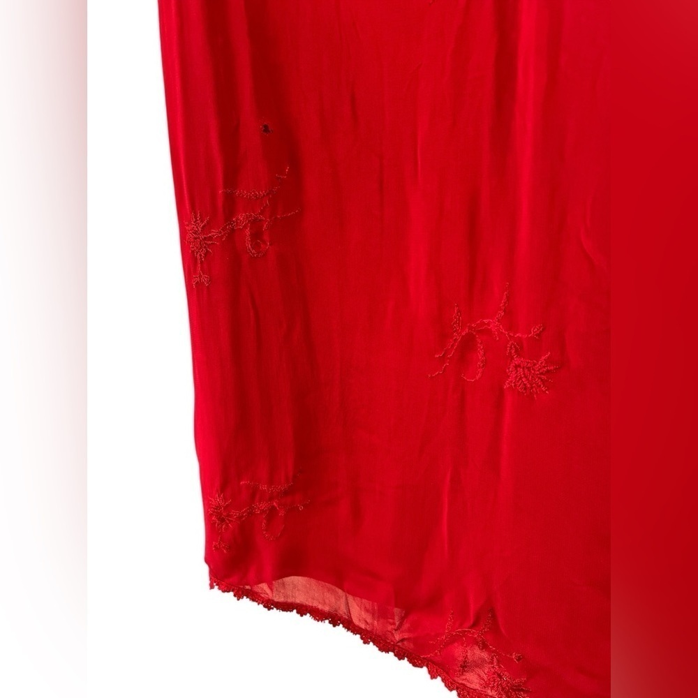 Vintage red formal floral embroidered dress - Picture 3 of 7